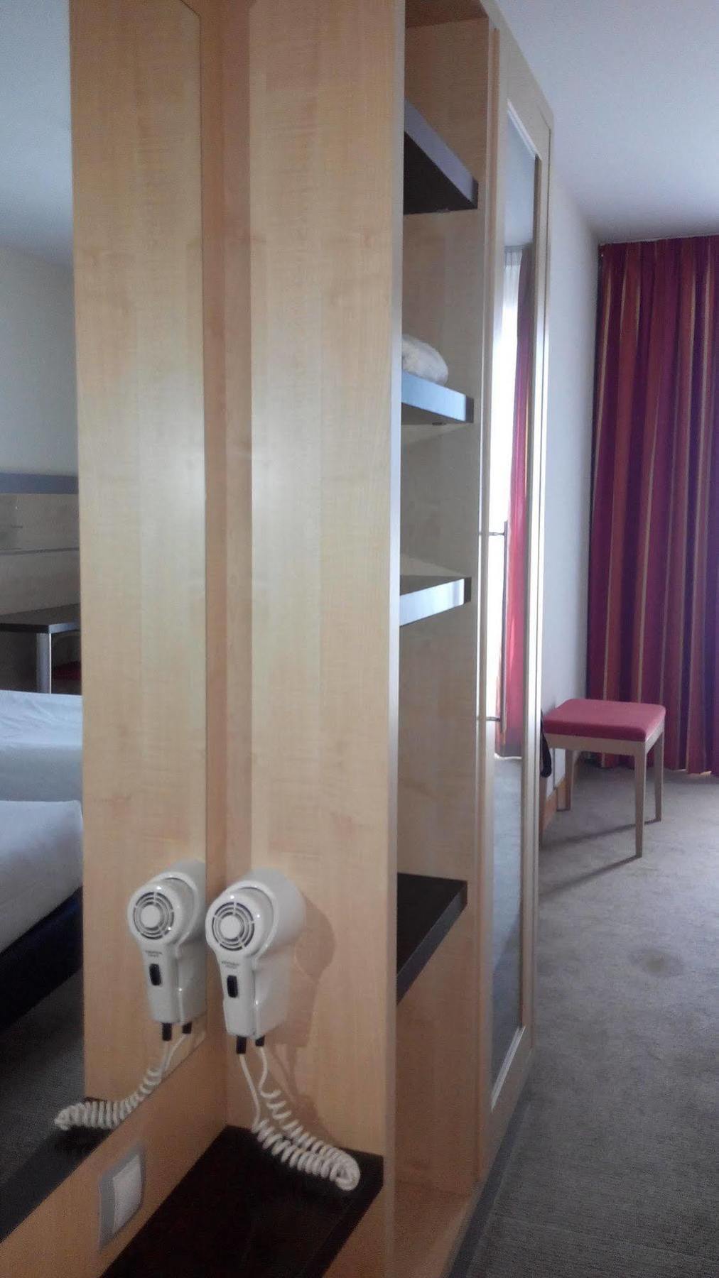 B&B Hotel Girona 3 Salt Kültér fotó